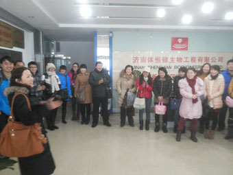 瑞雪兆豐年  開(kāi)門(mén)紅滿(mǎn)天